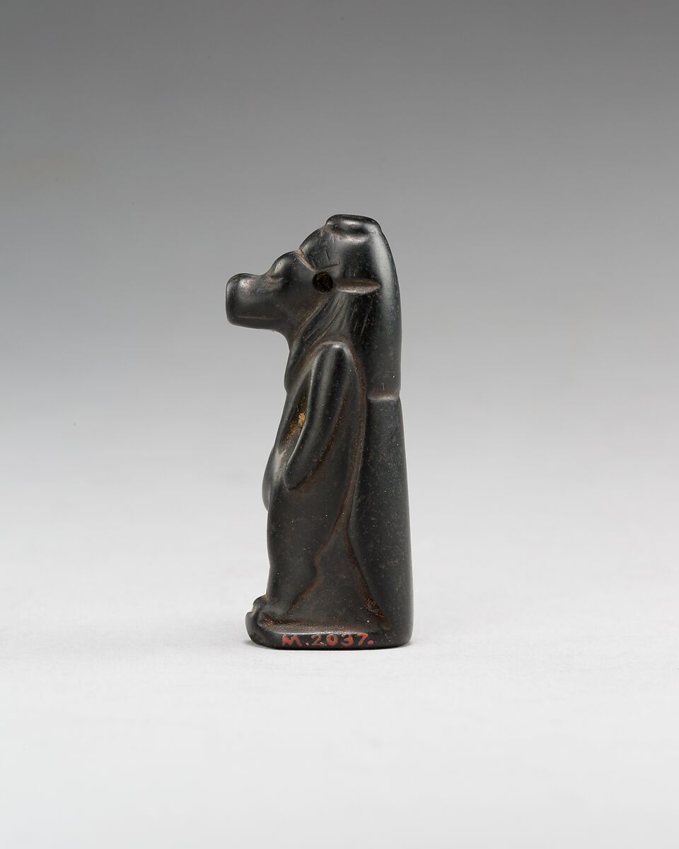 Taweret, Hematite? basalt?