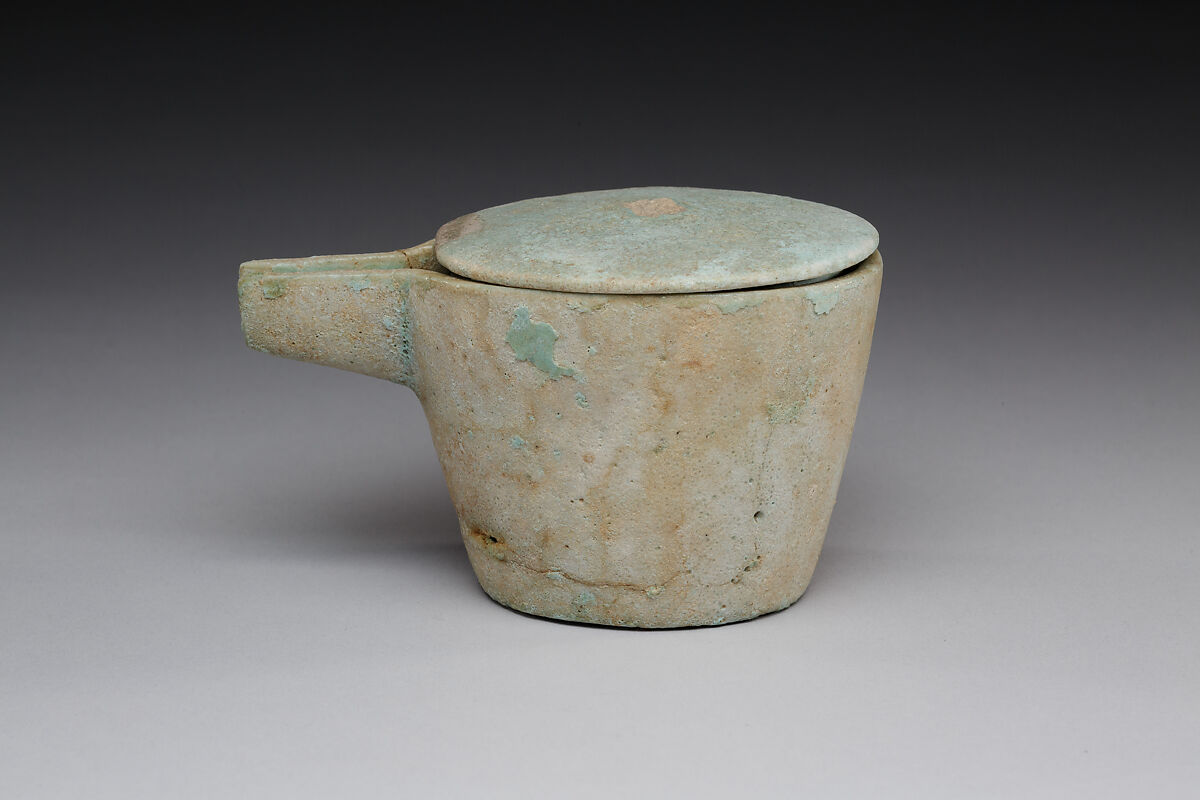 Cup with lid, Faience