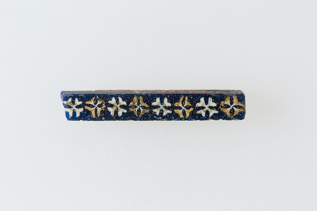 Inlay with row of rosettes, Glass