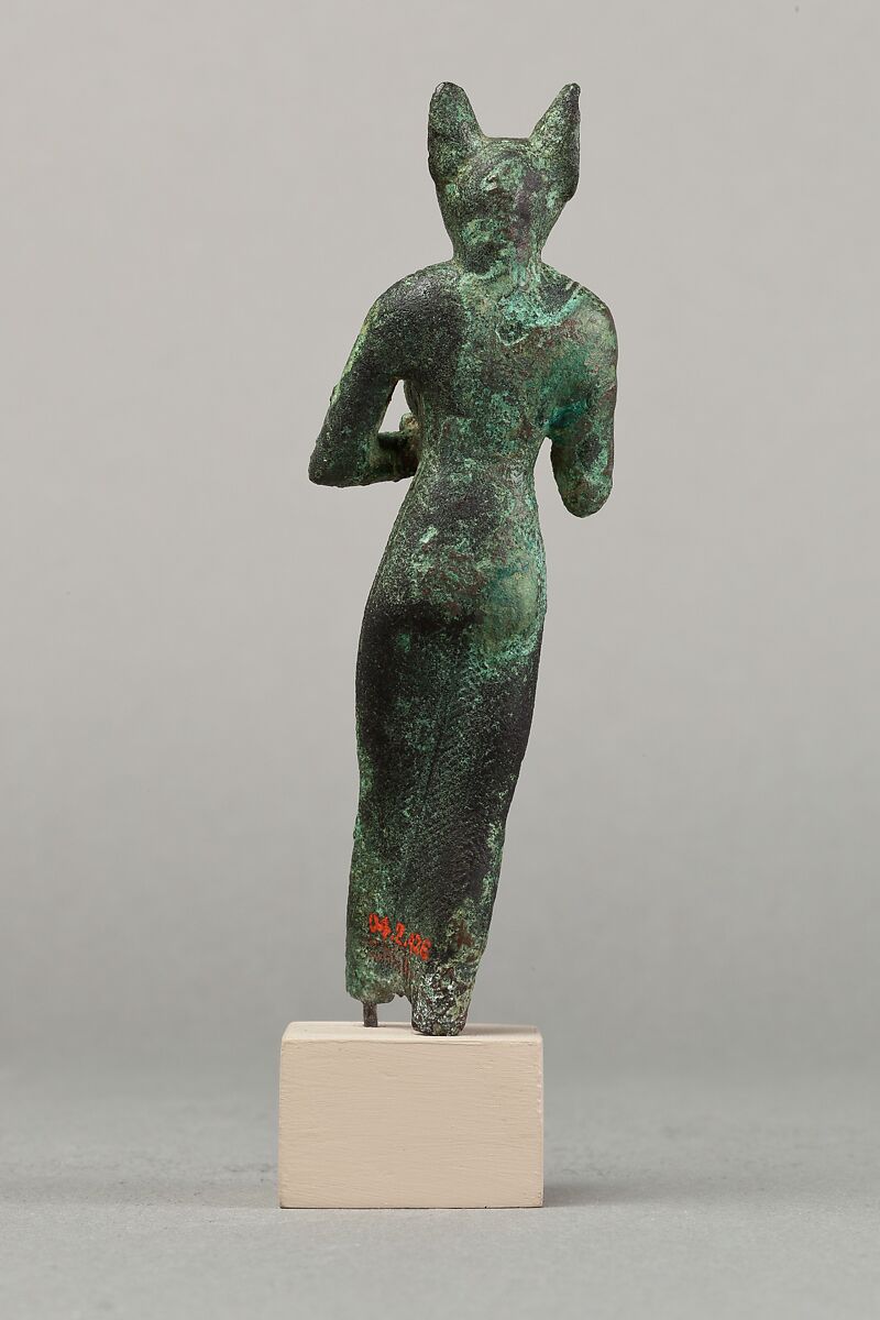 Bastet holding an aegis, Cupreous metal