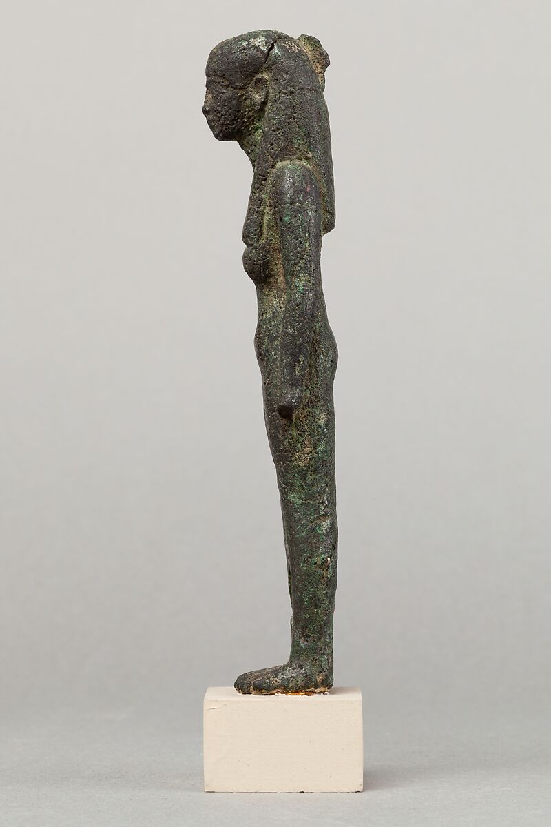 Goddess, attribute missing, Cupreous metal