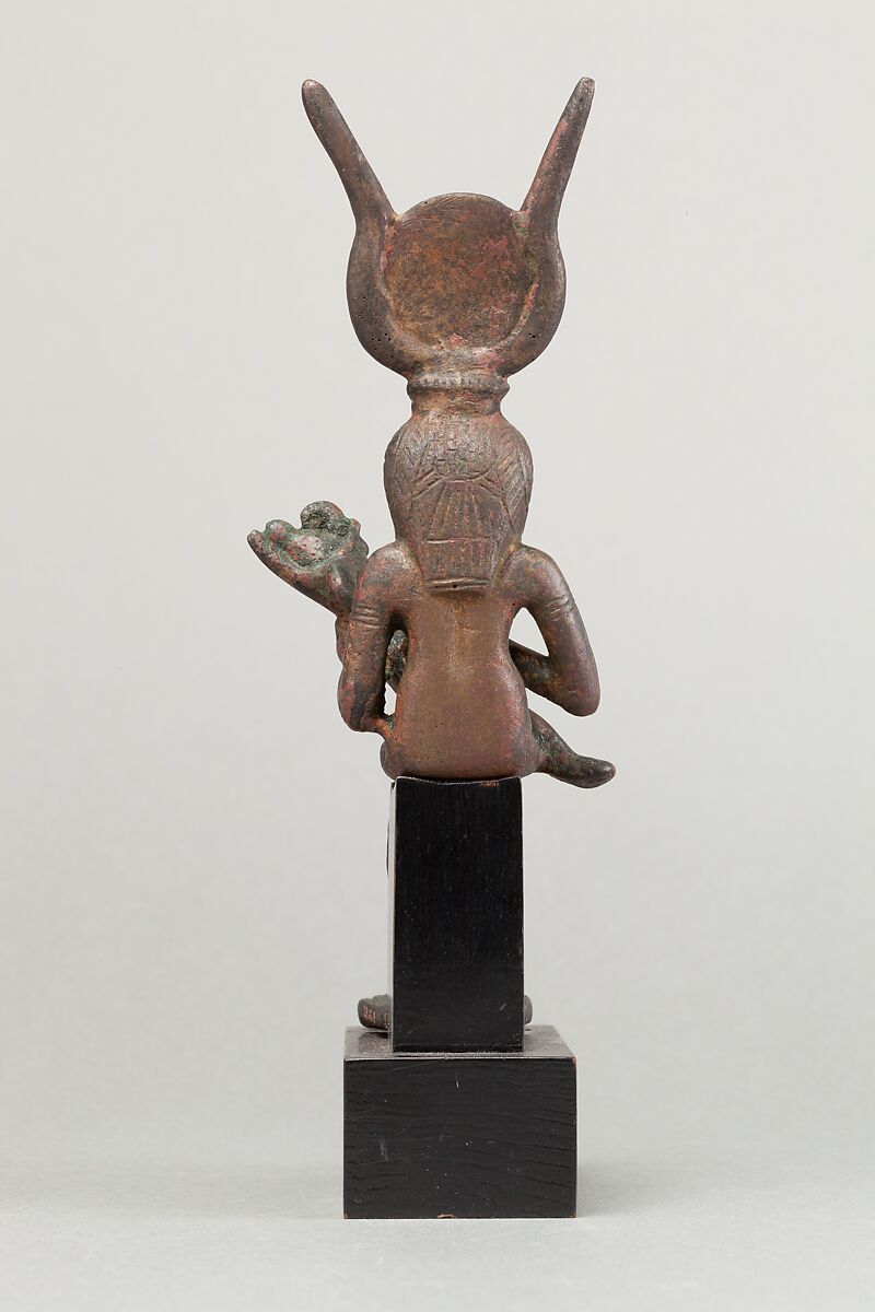 Isis and Horus, Cupreous metal