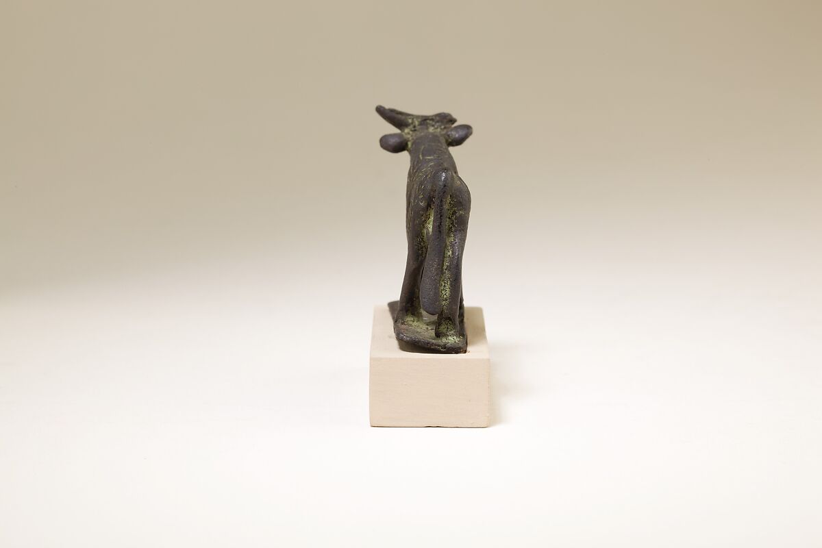 Apis bull, Cupreous metal