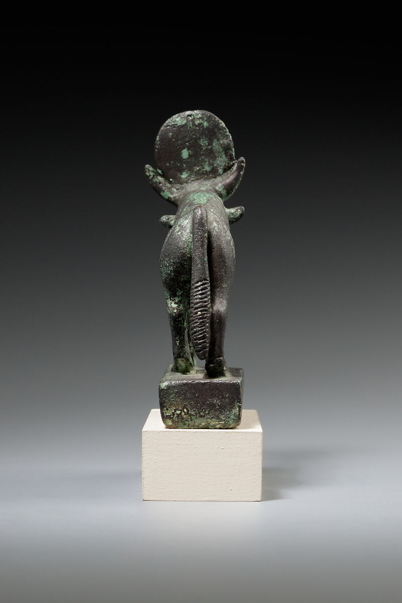 Apis, inscribed, Cupreous metal
