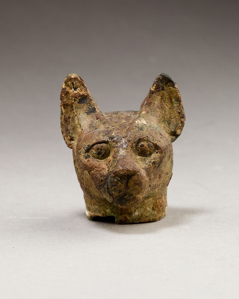 Cat head, Cupreous metal 