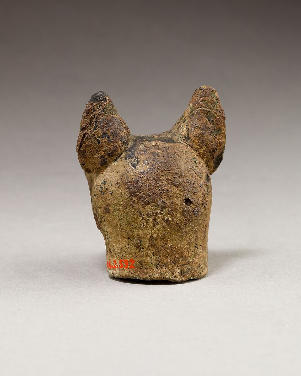Cat head, Cupreous metal