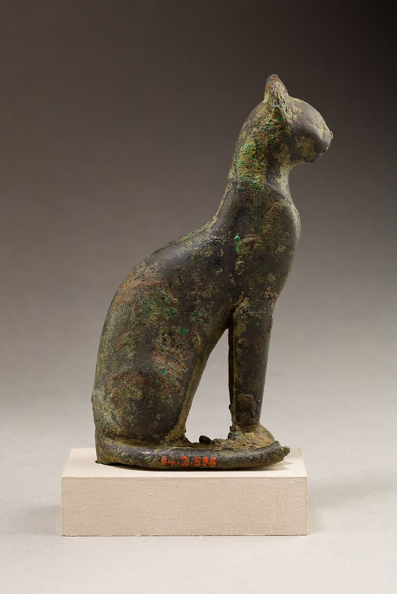 Statuette of cat, Cupreous metal