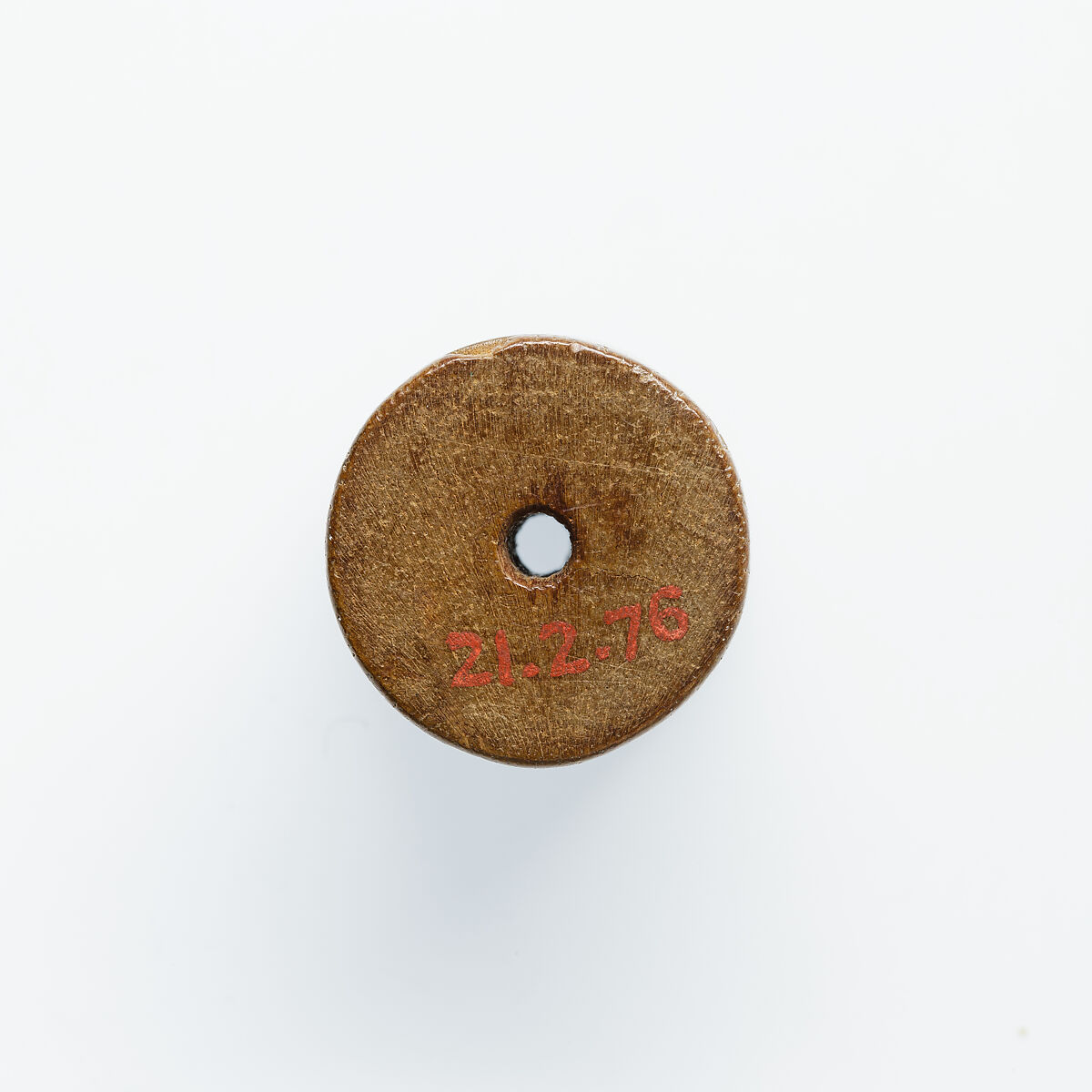 Cylinder seal of Iswenut, Wood