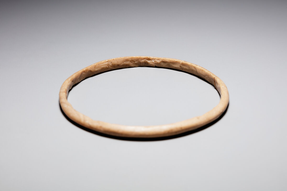 Bracelet (Bangle), Flint