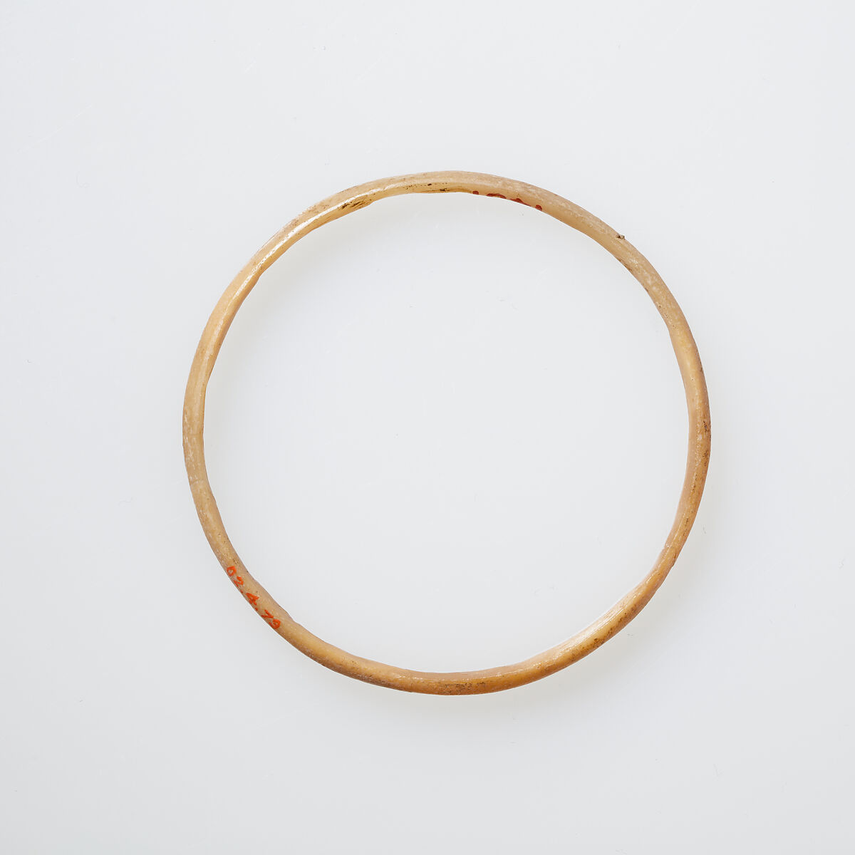 Bracelet (Bangle), Flint