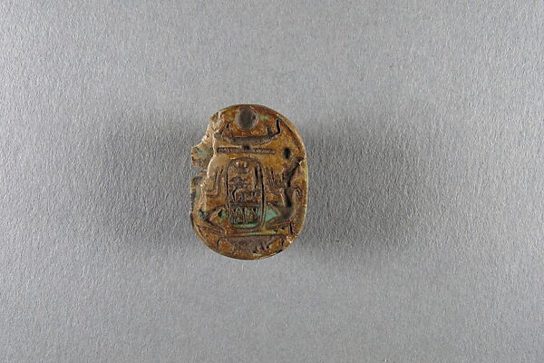 Scarab of Sheshonq I, Steatite, traces of green glaze 