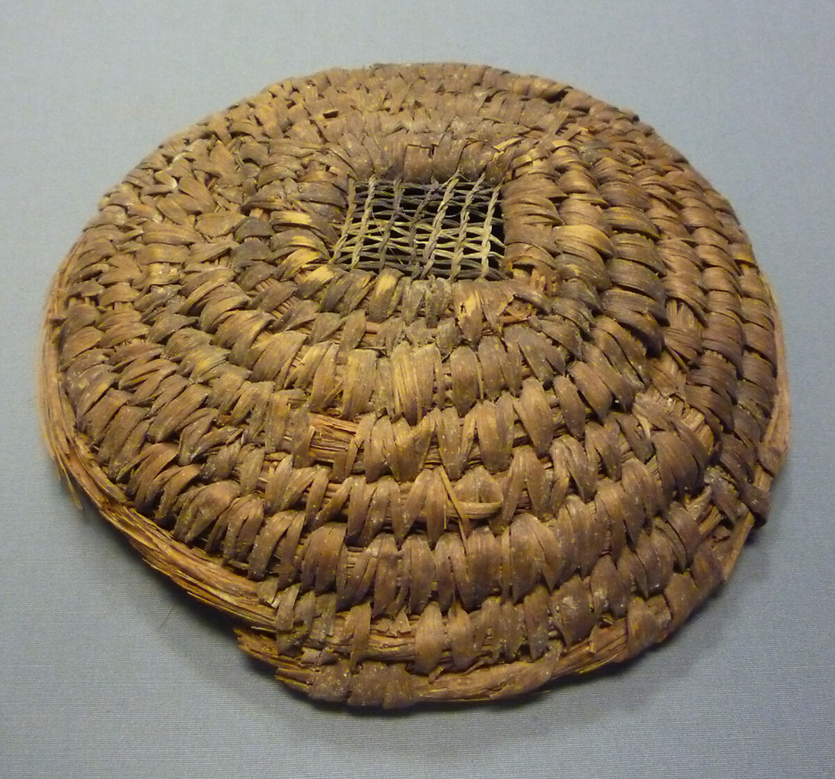 Basket, Coiled basketry