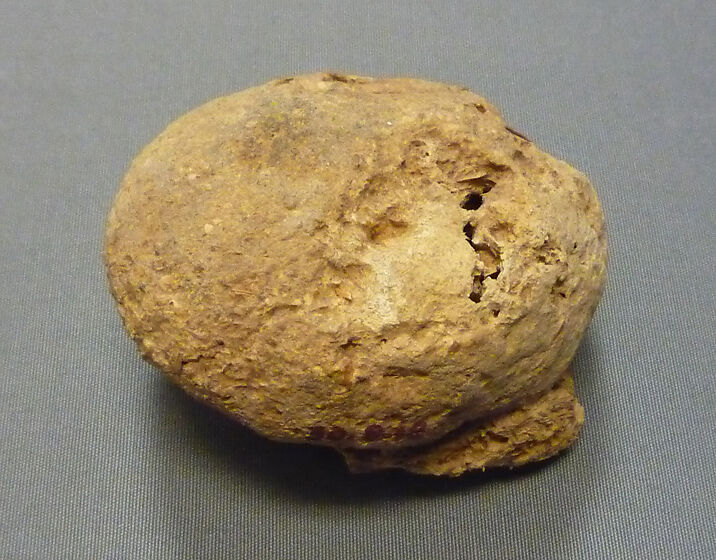 Model Bread Loaf from the Foundation Deposit for Hatshepsut's Tomb, Bread 