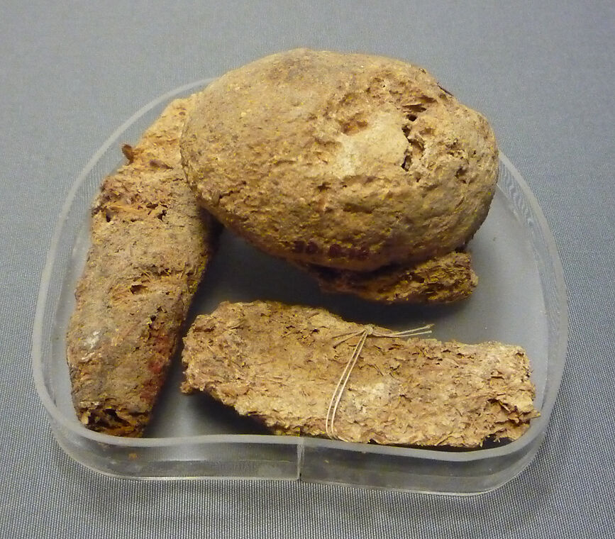 Model Bread Loaf from the Foundation Deposit for Hatshepsut's Tomb, Bread