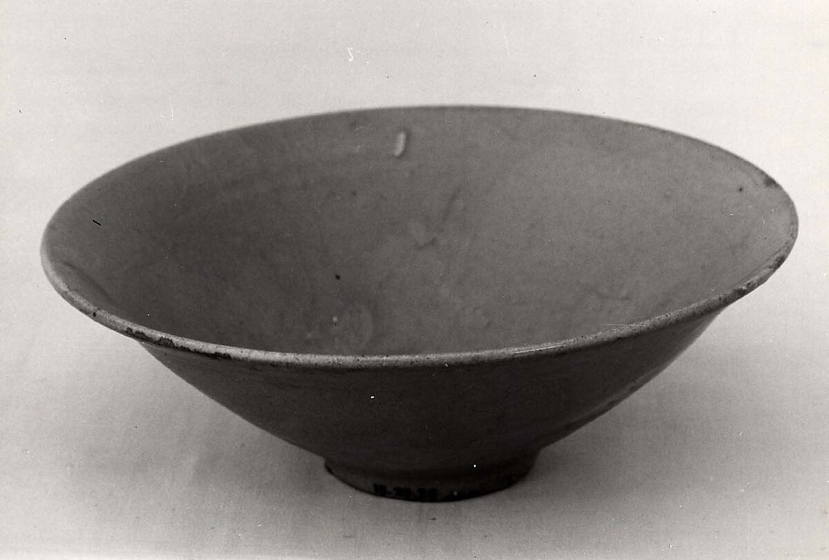 Bowl, Stoneware with mold-relief decoration under celadon glaze, Korea 