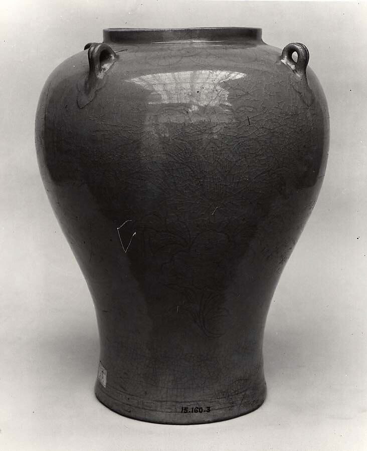 Jar, Stoneware with incised decoration under celadon glaze, Korea 