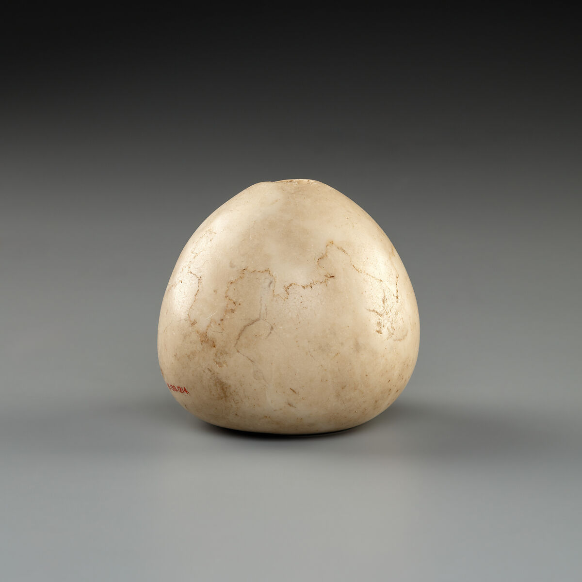 Mace head, Limestone