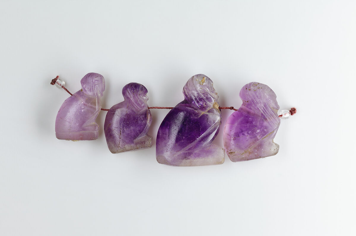 Female sphinx amulet, Amethyst 