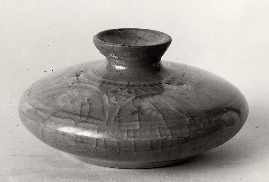Bottle, Porcelaneous clay, Korea 