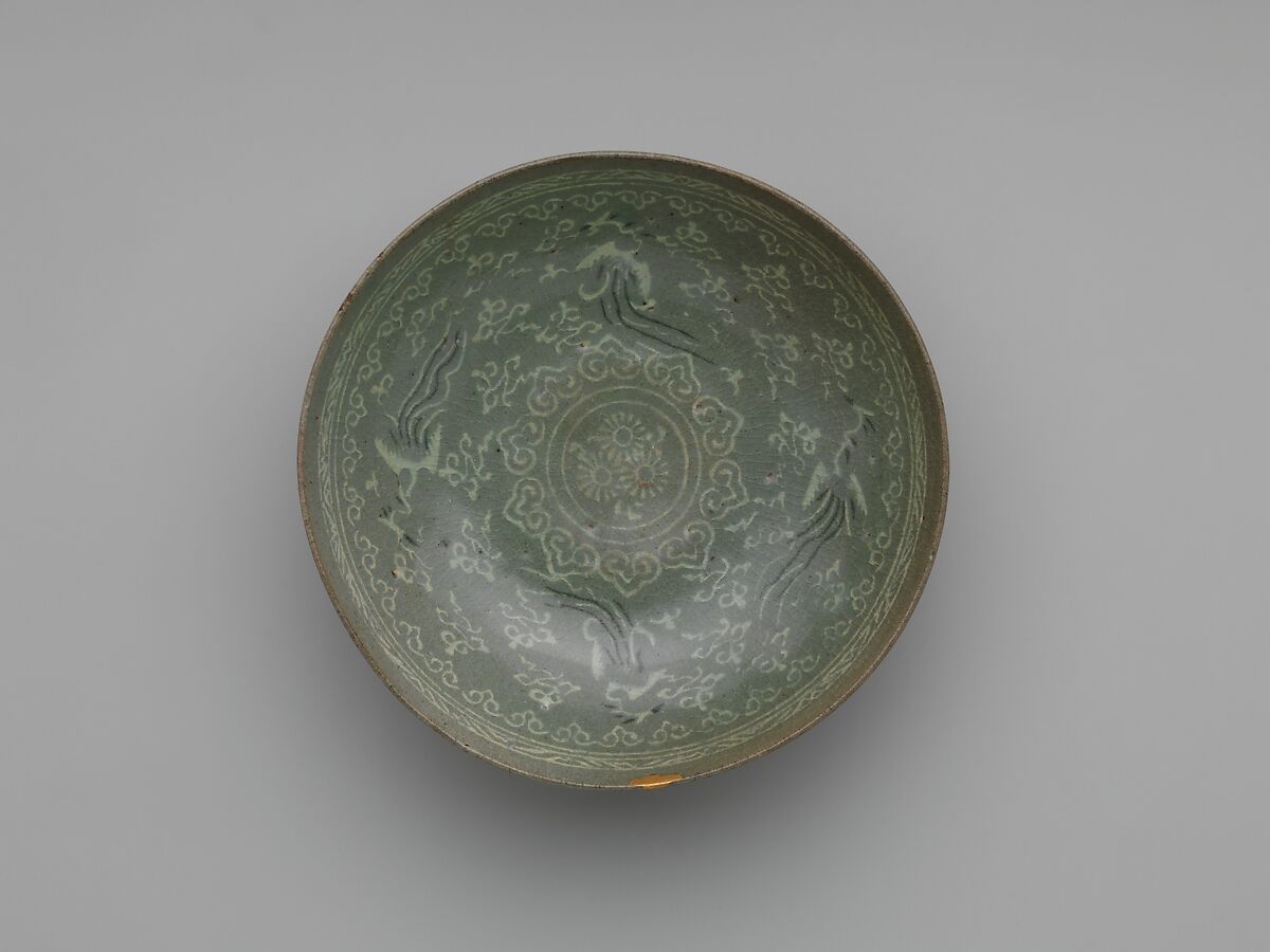 Bowl decorated with phoenixes, clouds, and chrysanthemums, Stoneware with inlaid design under celadon glaze, Korea