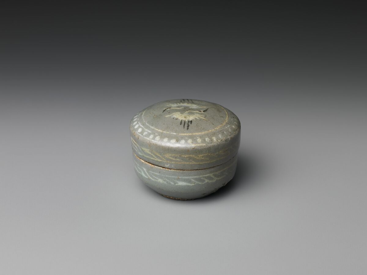 Box from set of five decorated with cranes and clouds, Stoneware with inlaid design under celadon glaze, Korea 
