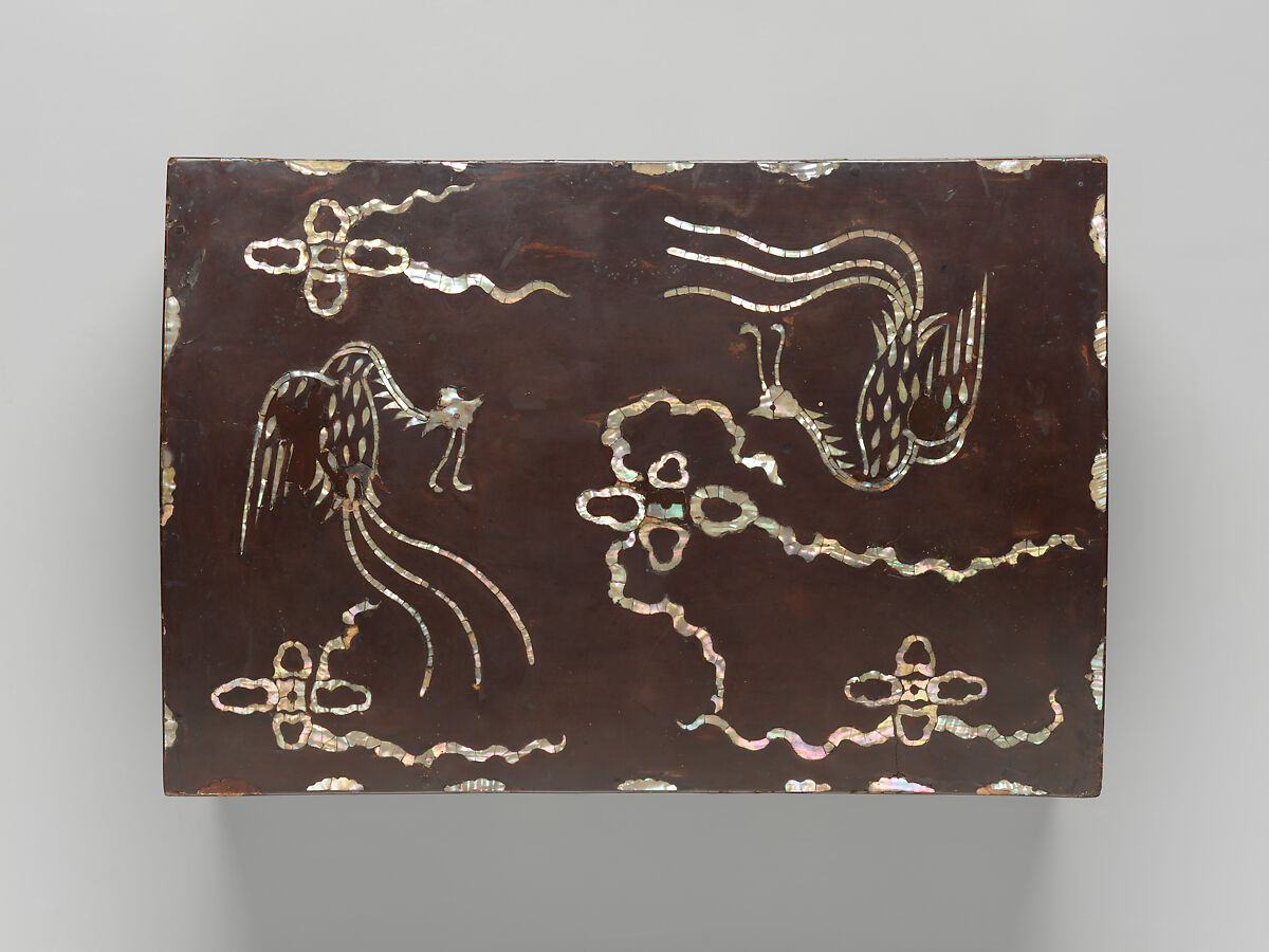 Box decorated with phoenixes, floral scrolls, and insects, Lacquer inlaid with mother-of-pearl, Korea