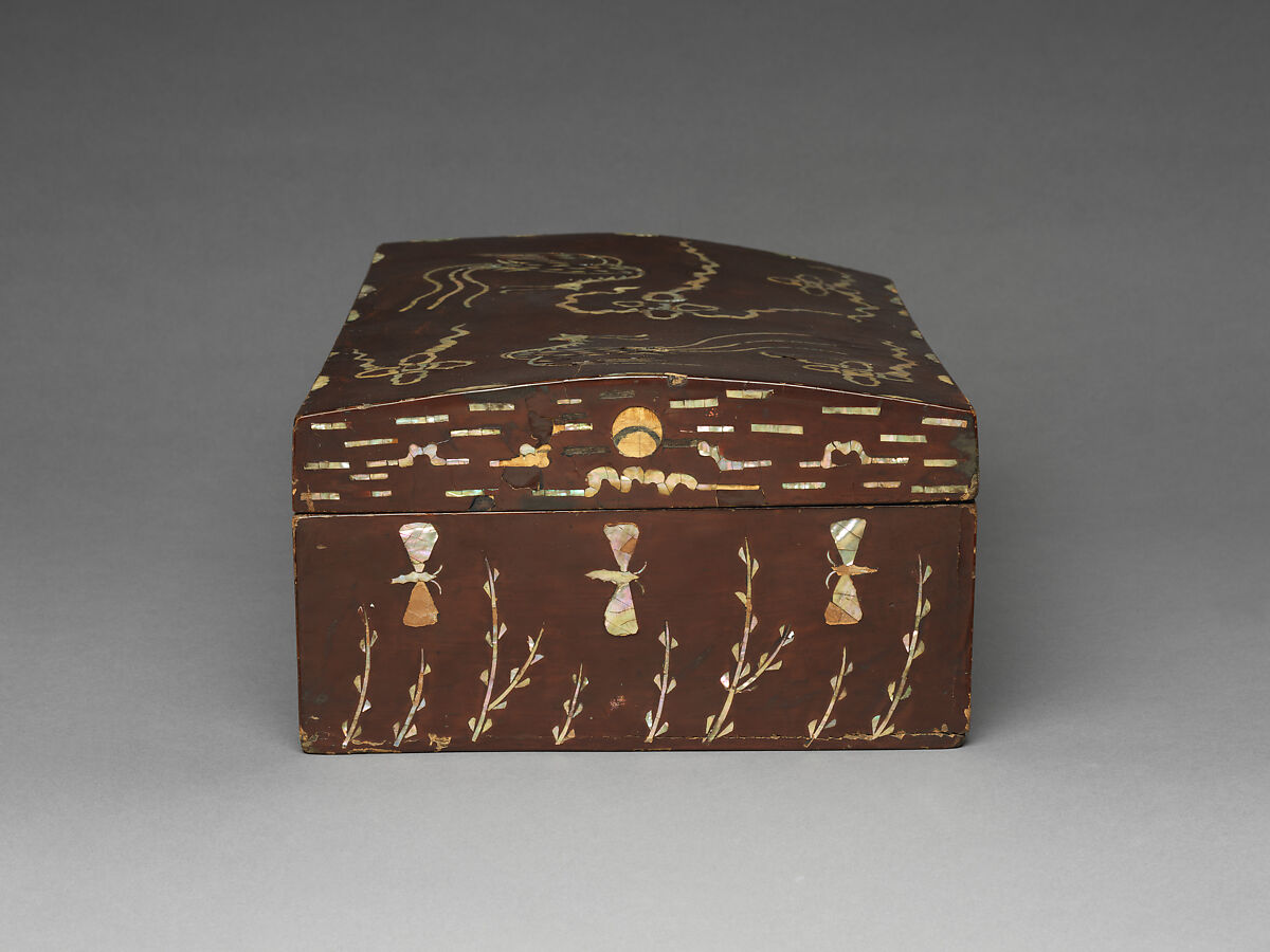 Box decorated with phoenixes, floral scrolls, and insects, Lacquer inlaid with mother-of-pearl, Korea