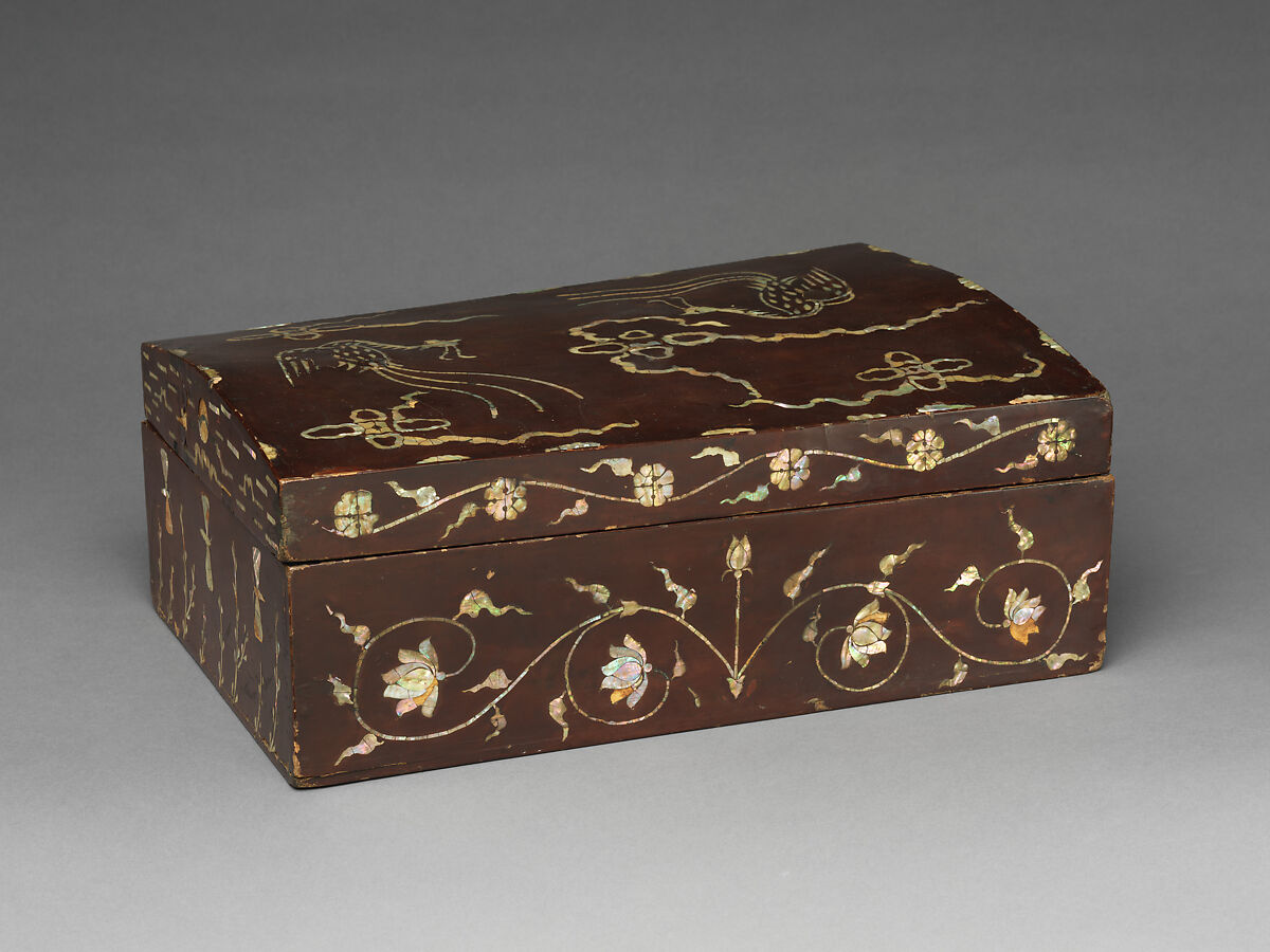 Box decorated with phoenixes, floral scrolls, and insects, Lacquer inlaid with mother-of-pearl, Korea 