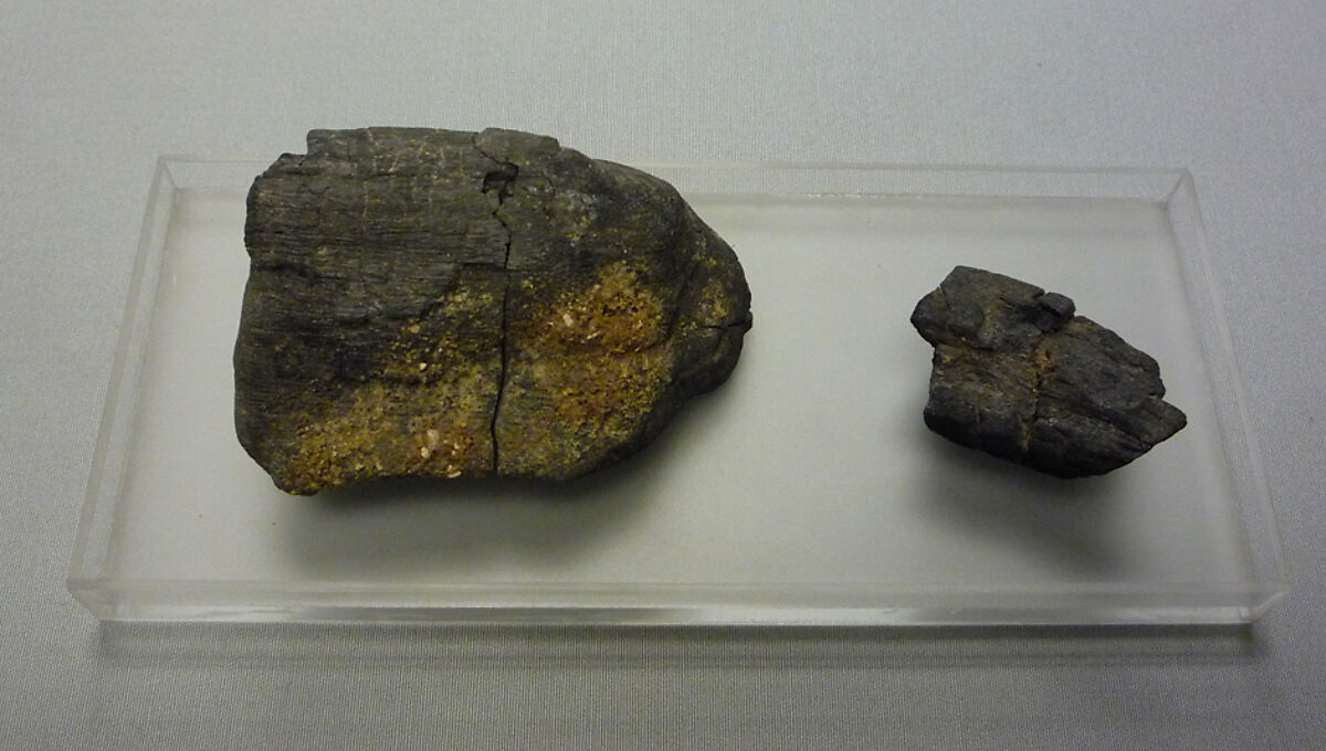 Three fragments of Charcoal, charcoal