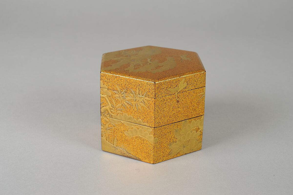 Two-Tiered Incense Box, Takamakie, hiramakie, nashiji, red lacquer, red powder for crane's head, Japan