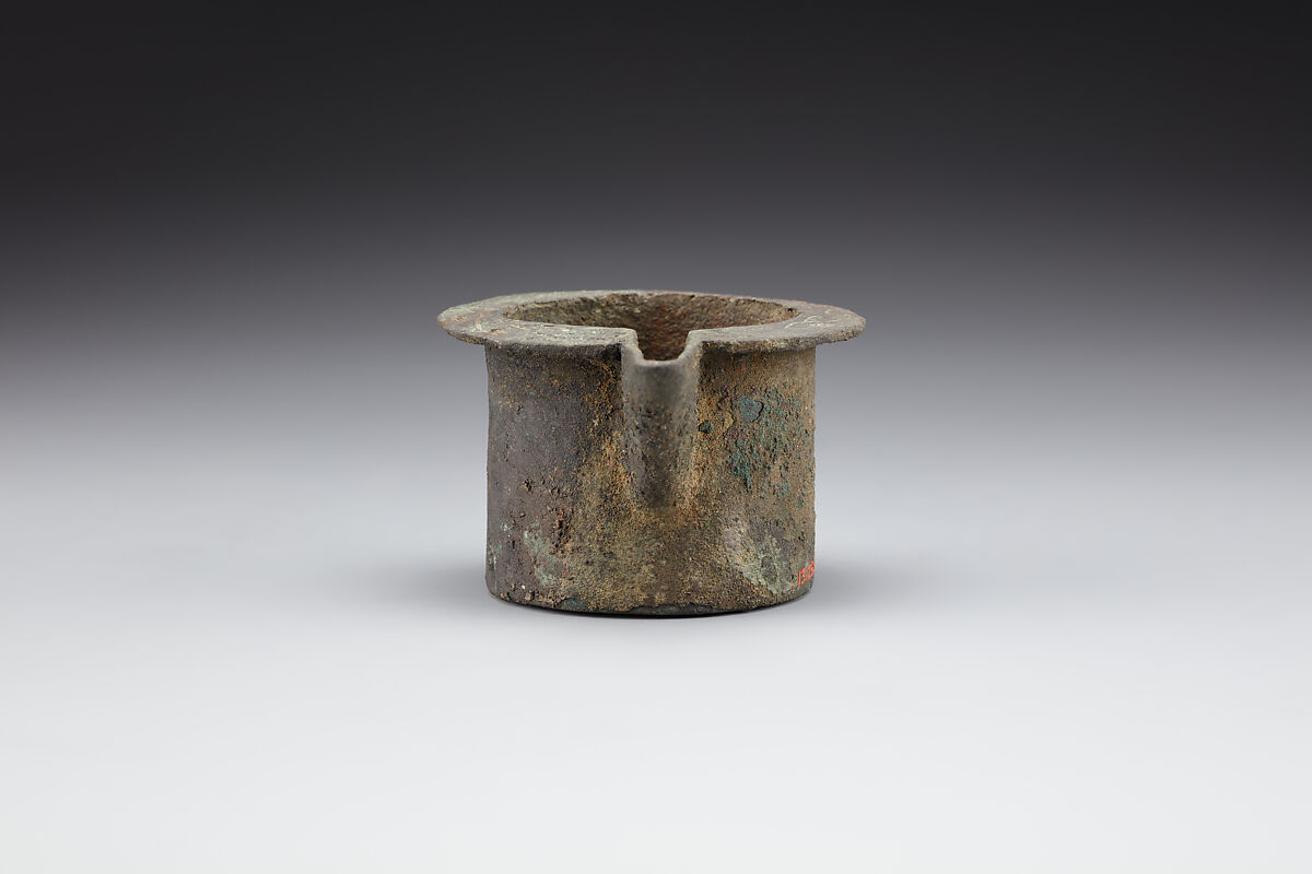 Pot, Bronze