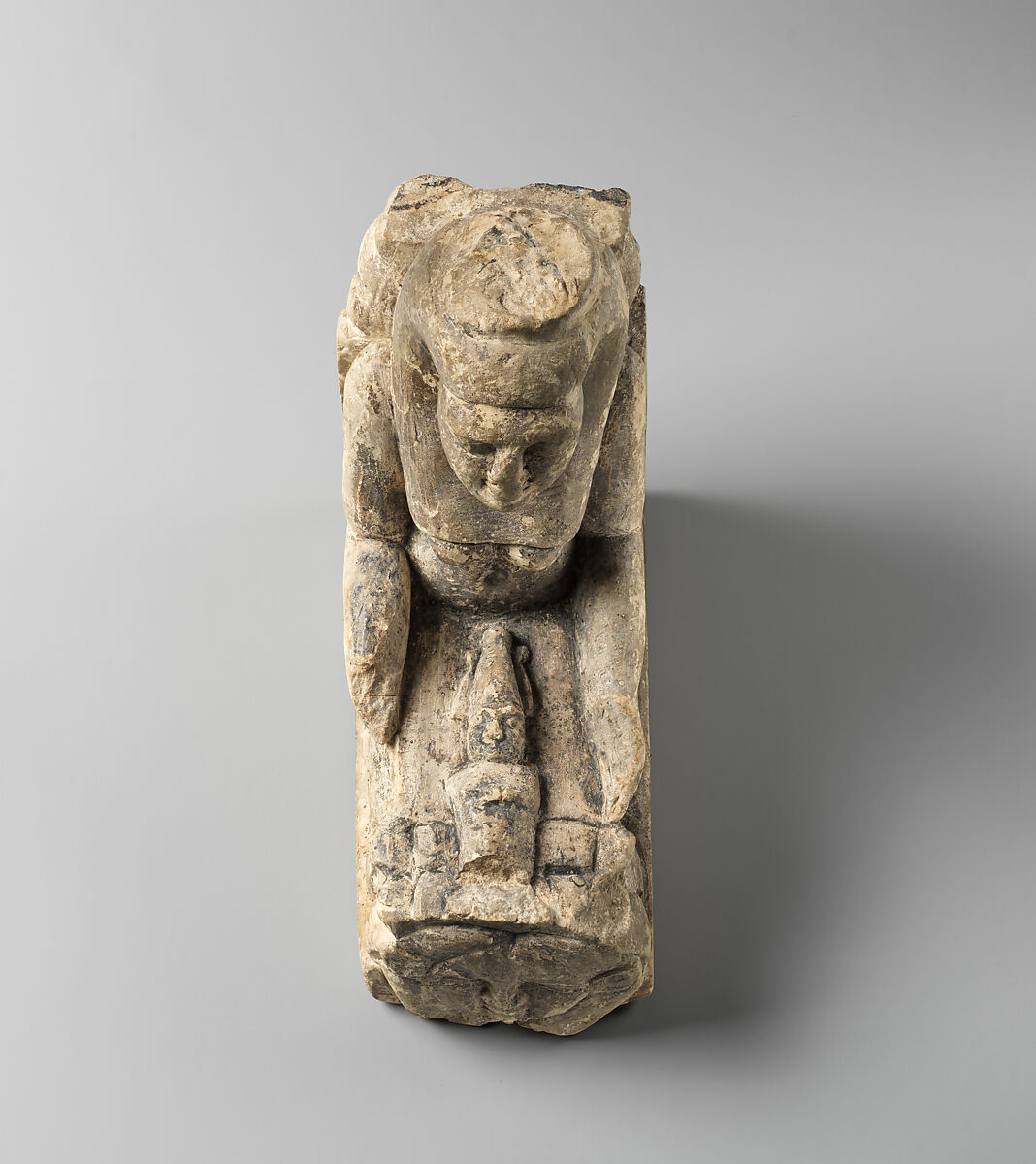 Healing statue of Isis, Limestone