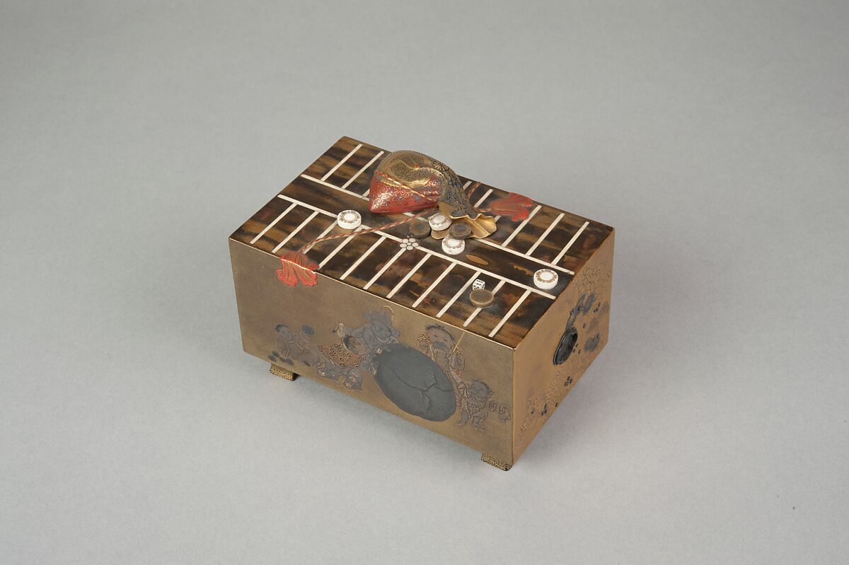 Incense Box Cover with Design of Backgammon Board, Gold and lacquer on wood, Japan 