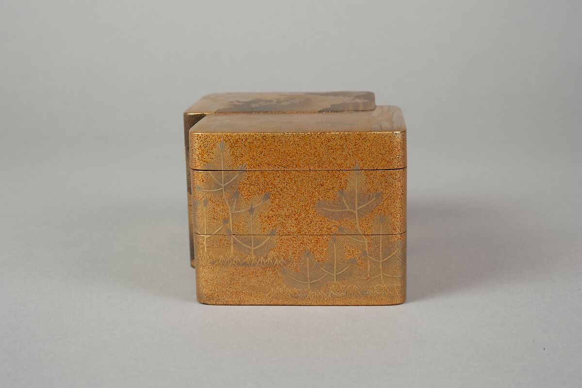 Incense Box with Designs of Pines Along the Shore and Young Pines, Gold maki-e on black lacquer, Japan