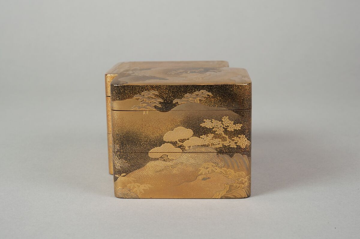 Incense Box with Designs of Pines Along the Shore and Young Pines, Gold maki-e on black lacquer, Japan