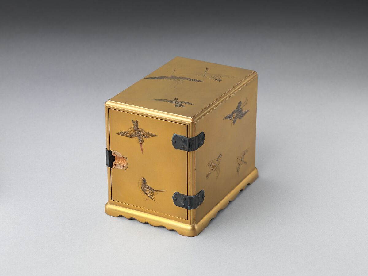 Incense Cabinet with Various Birds, Gold lacquer ground with gold and silver takamaki-e and hiramaki-e, Japan 