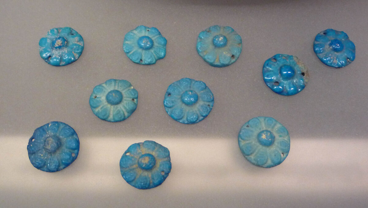 Thirty-two Rosettes, Faience