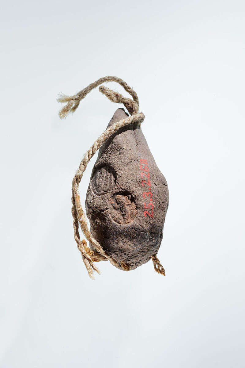 Sealing from net, Mud, cord (?)