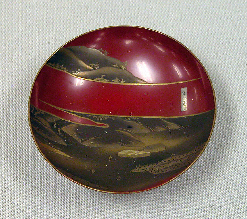 Wine Cup, Red lacquer decorated with gold, Japan 