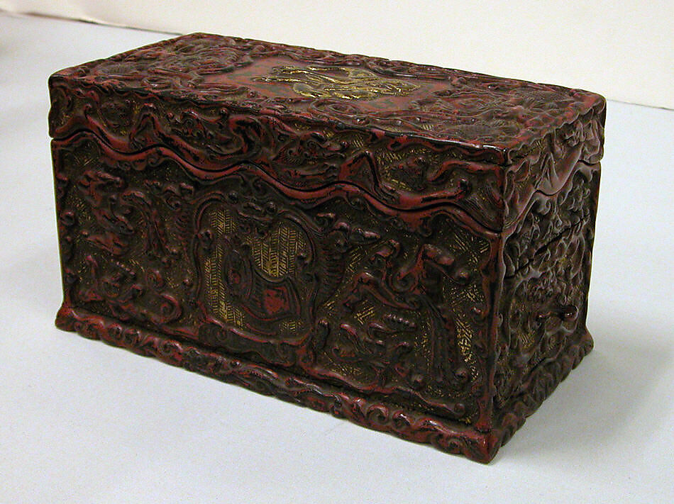 Box, Red and black lacquer , Japan 