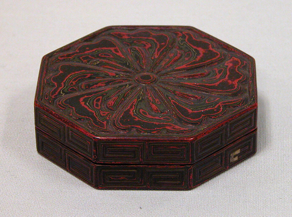 Box, Red and black lacquer, Japan