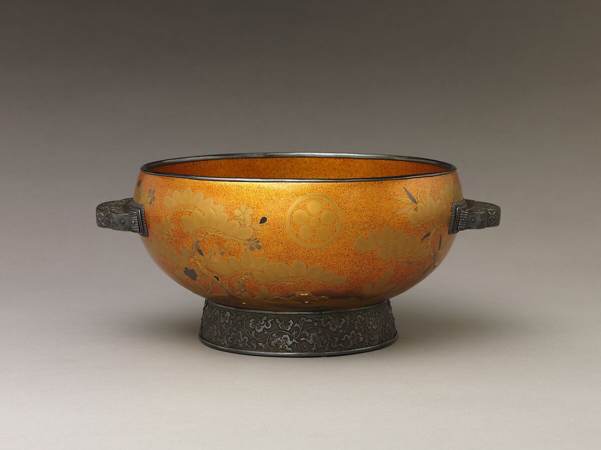 Bowl with Design of Pine, Bamboo, and Cherry Blossom, Sprinkled gold on lacquer (maki-e), Japan