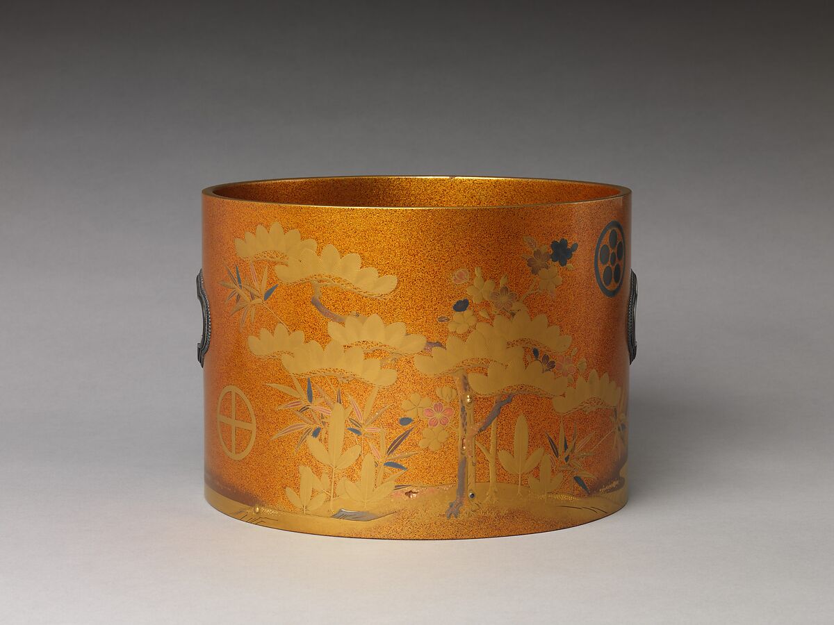 Shield (?) with Design of Pine, Bamboo, and Cherry Blossom, Sprinkled gold on lacquer (maki-e), Japan