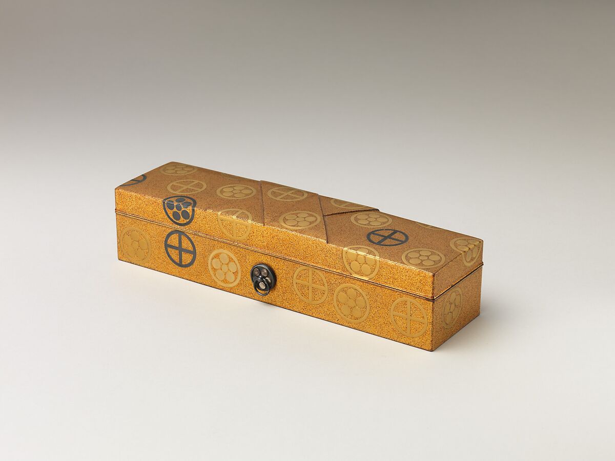 Covered Box with Design of Pine, Bamboo, and Cherry Blossom, Sprinkled gold on lacquer (maki-e), Japan 