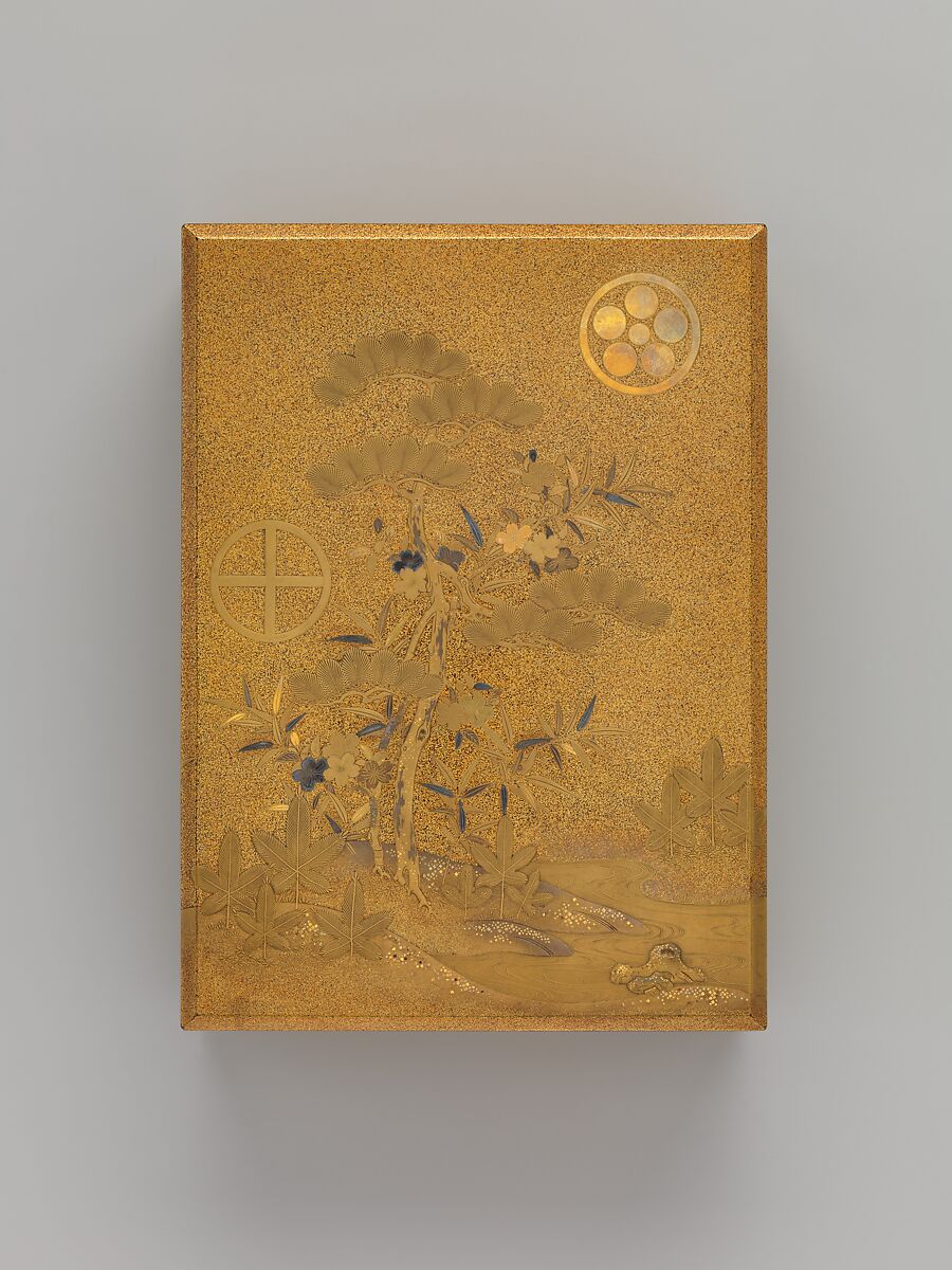 Box with cover, Sprinkled gold on lacquer (maki-e), Japan