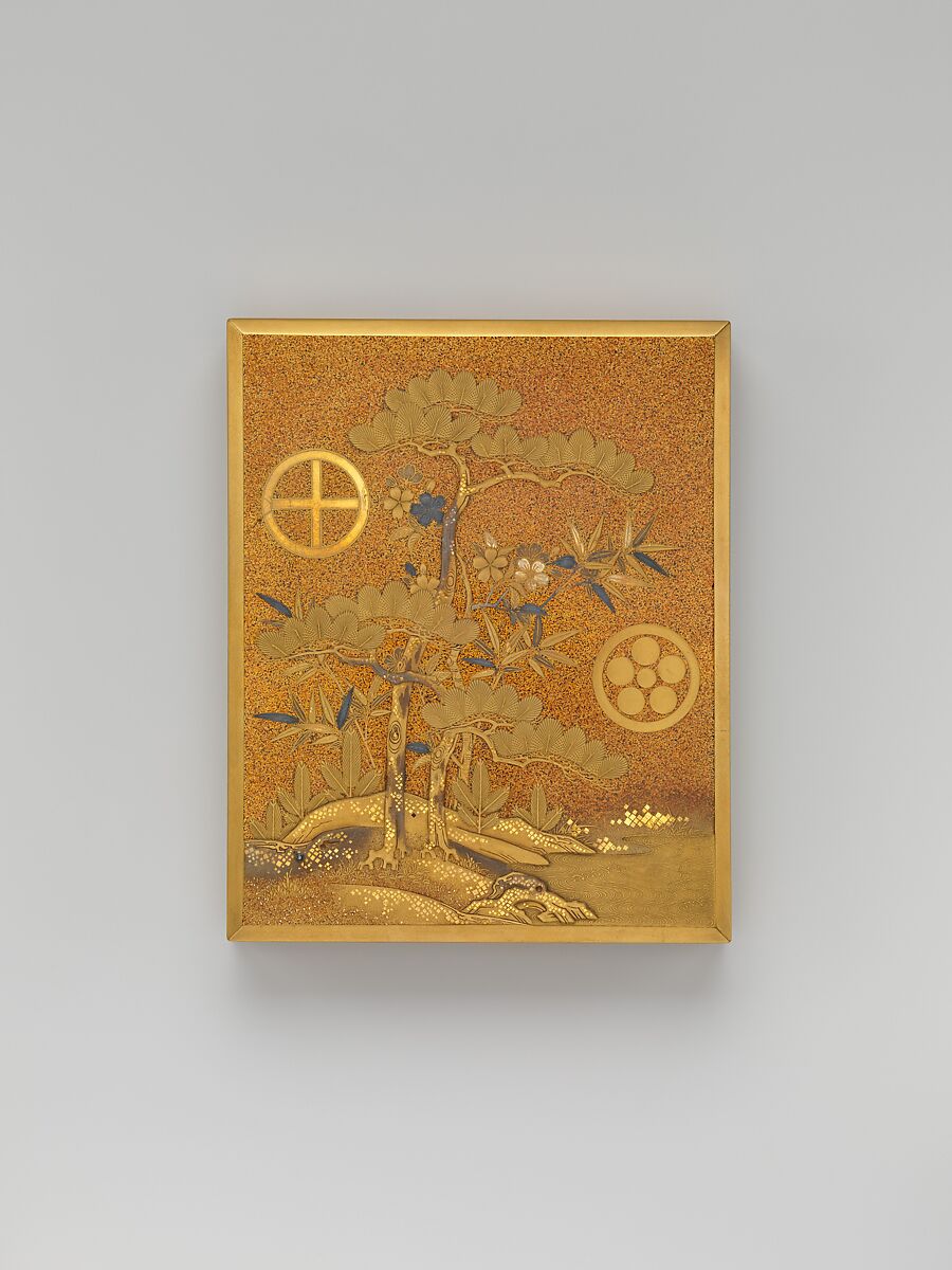 Box with lid, Sprinkled gold on lacquer (maki-e), Japan