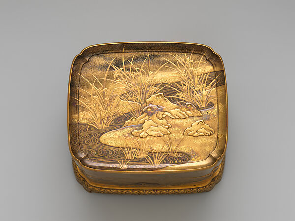 Incense Box with Design of Maple and and Mountain Scenery, Gold maki-e on black lacquer, Japan