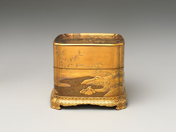 Incense Box with Design of Maple and and Mountain Scenery, Gold maki-e on black lacquer, Japan