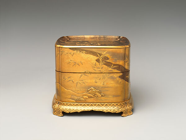 Incense Box with Design of Maple and and Mountain Scenery, Gold maki-e on black lacquer, Japan
