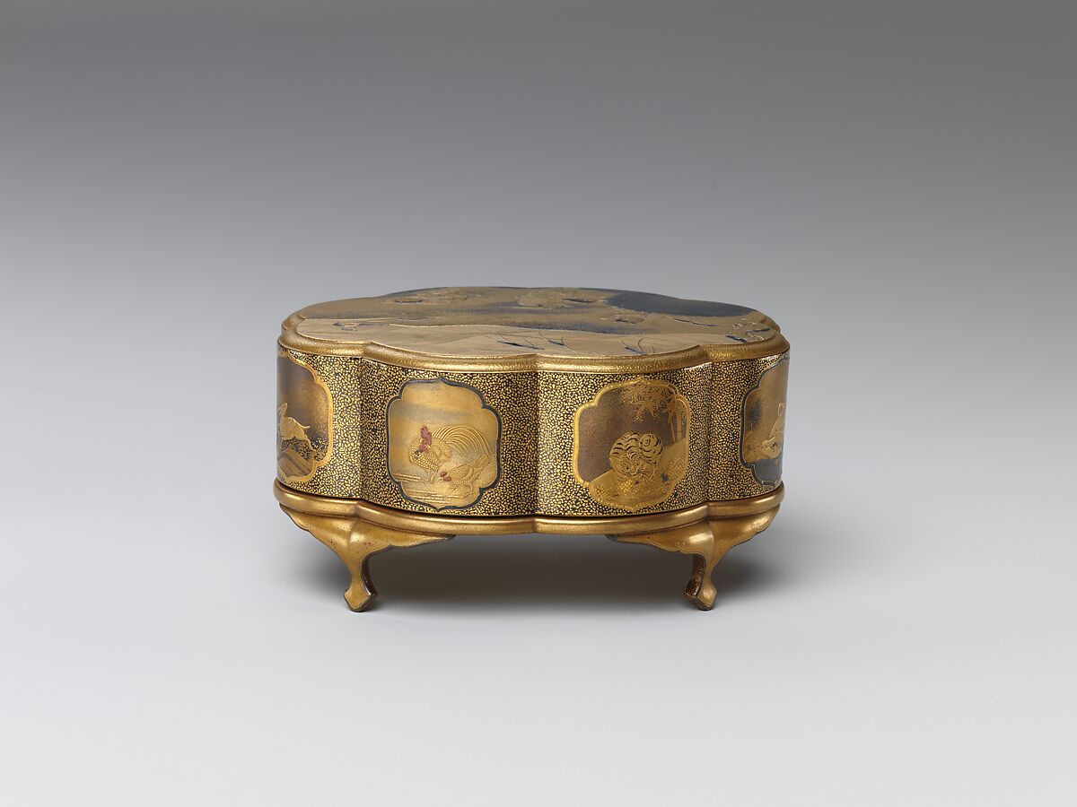 Incense box with Chinese children playing with snowballs, Gold, silver togidashi maki-e, hiramaki-e, takamaki-e, cut-out gold foil application, red lacquer, gold foil application on gold ground, Japan